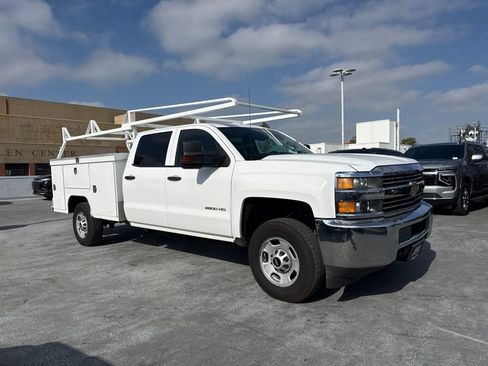 Used 2015 Chevrolet Silverado 2500 W/T w/ WT Convenience Package RWD image 3
