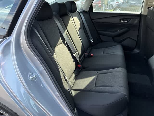 Used 2023 Honda Accord EX image 19