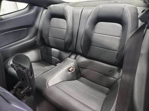 Used 2022 Ford Mustang Premium RWD image 27