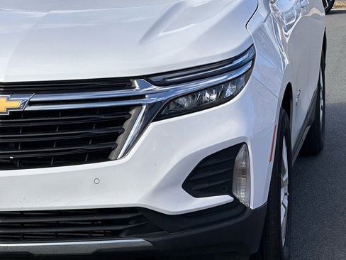 Used 2024 Chevrolet Equinox LT image 44