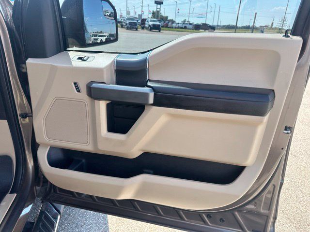 Used 2016 Ford F150 XLT w/ Equipment Group 302A Luxury AWD/4WD image 10