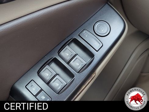 Used 2019 Chevrolet Suburban LS w/ All-Season Package RWD image 27
