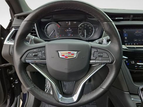 Used 2022 Cadillac XT6 Sport AWD/4WD image 24