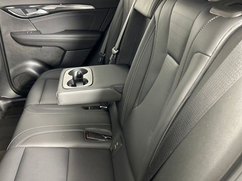 Used 2025 Buick Envision Preferred AWD/4WD image 17