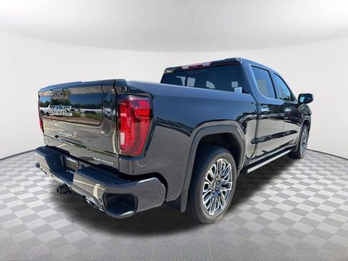 Used 2023 GMC Sierra 1500 Denali Ultimate AWD/4WD image 5