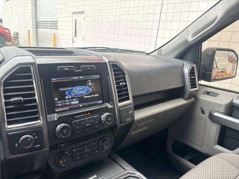 Used 2015 Ford F150 XLT w/ Equipment Group 302A Luxury image 13