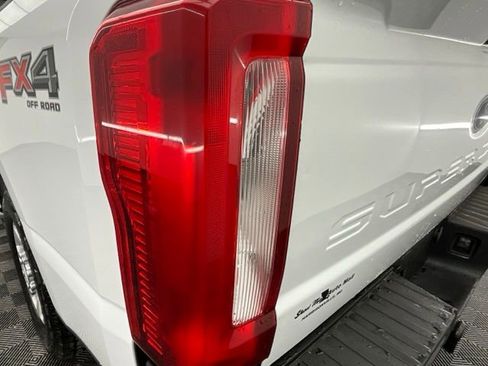 Used 2023 Ford F250 XLT AWD/4WD image 23