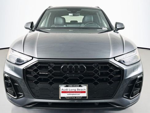 Used 2023 Audi Q5 e Prestige w/ Prestige Package AWD/4WD image 2