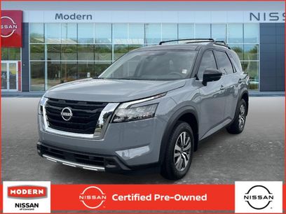 Certified 2025 Nissan Pathfinder SL
