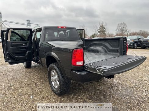 Used 2018 RAM 2500 Big Horn w/ Sport Appearance Group image 28