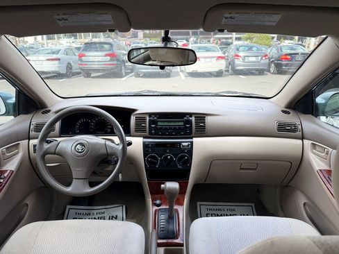 Used 2006 Toyota Corolla LE image 11