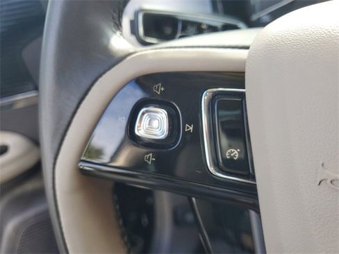 Used 2020 Lincoln Corsair Standard image 21