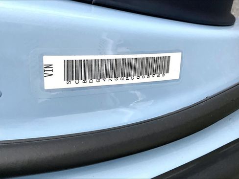 Used 2023 Bentley Continental GT Azure image 36