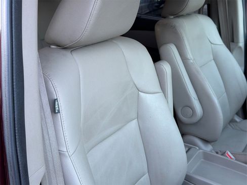 Used 2015 Honda Odyssey EX-L image 9