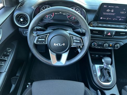 Used 2023 Kia Forte LXS w/ LXS Technology Package image 15