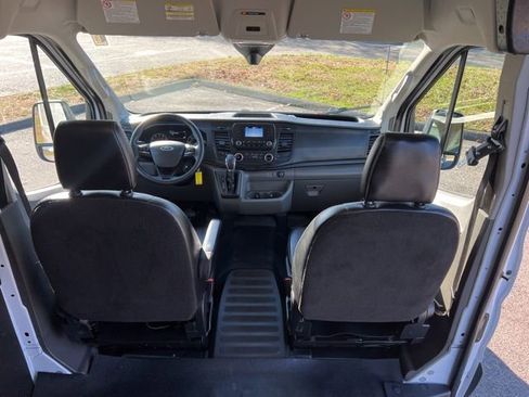 Used 2023 Ford Transit 250 Medium Roof AWD w/ Load Area Protection Package image 33