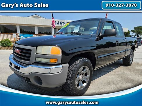 Used 2007 GMC Sierra 1500 W/T w/ Light Duty Power Package AWD/4WD image 1