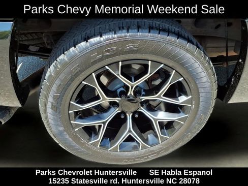 Used 2003 Chevrolet Silverado 1500 SS AWD/4WD image 36