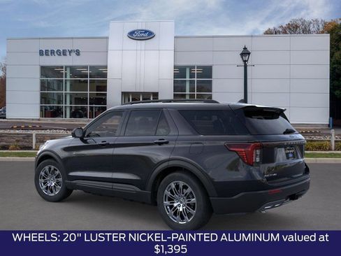 New 2026 Ford Explorer Active w/ Active Comfort Package image 4