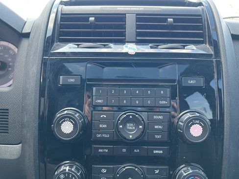 Used 2009 Ford Escape Limited image 19