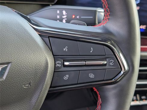Used 2024 Chevrolet Traverse RS w/ LPO, Floor Liner Package AWD/4WD image 28