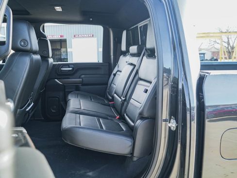 Used 2020 GMC Sierra 2500 Denali w/ Denali Ultimate Package image 21