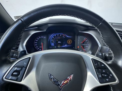 Used 2018 Chevrolet Corvette Stingray Convertible w/ 1LT image 3