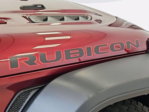 Used 2021 Jeep Wrangler Unlimited Rubicon AWD/4WD image 26