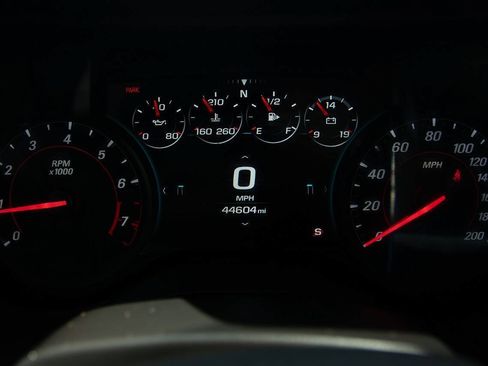 Used 2018 Chevrolet Camaro SS RWD image 21