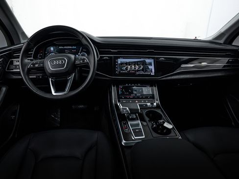 Used 2023 Audi Q7 3.0T Premium Plus w/ Premium Plus Package AWD/4WD image 19