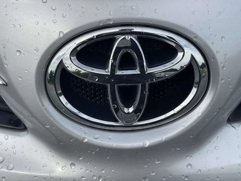Used 2015 Toyota RAV4 Limited FWD image 4