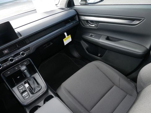 Certified 2026 Honda CR-V EX image 11