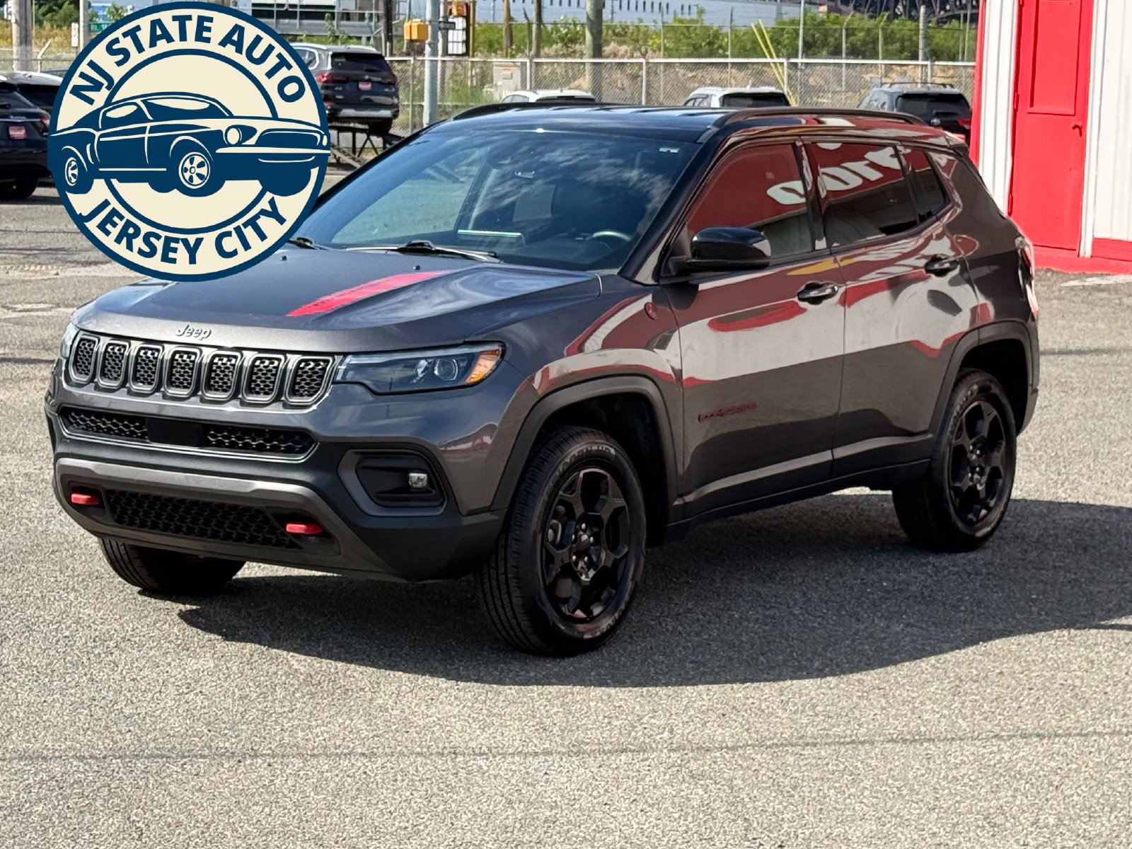 Used 2023 Jeep Compass Trailhawk w/ Trailhawk Elite Group AWD/4WD image 11