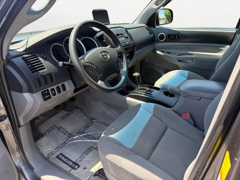 Used 2011 Toyota Tacoma 2WD Access Cab w/ Convenience Pkg image 15