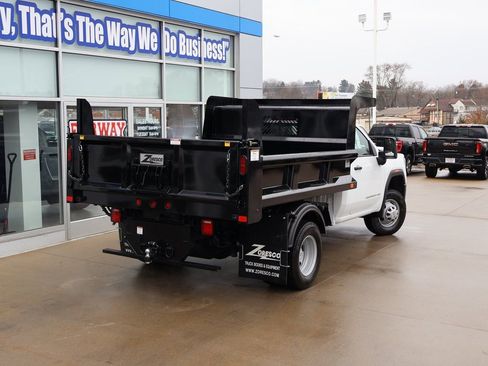 New 2026 GMC Sierra 3500 Pro w/ Convenience Package AWD/4WD image 33