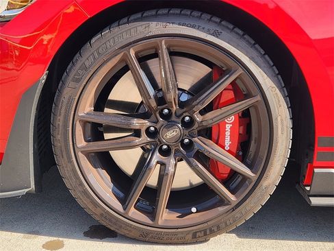 Used 2021 Ford Mustang Shelby GT500 w/ Technology Package image 11