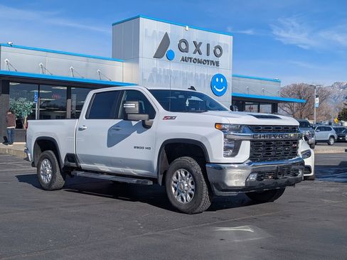 Used 2022 Chevrolet Silverado 2500 LT w/ Convenience Package AWD/4WD image 1
