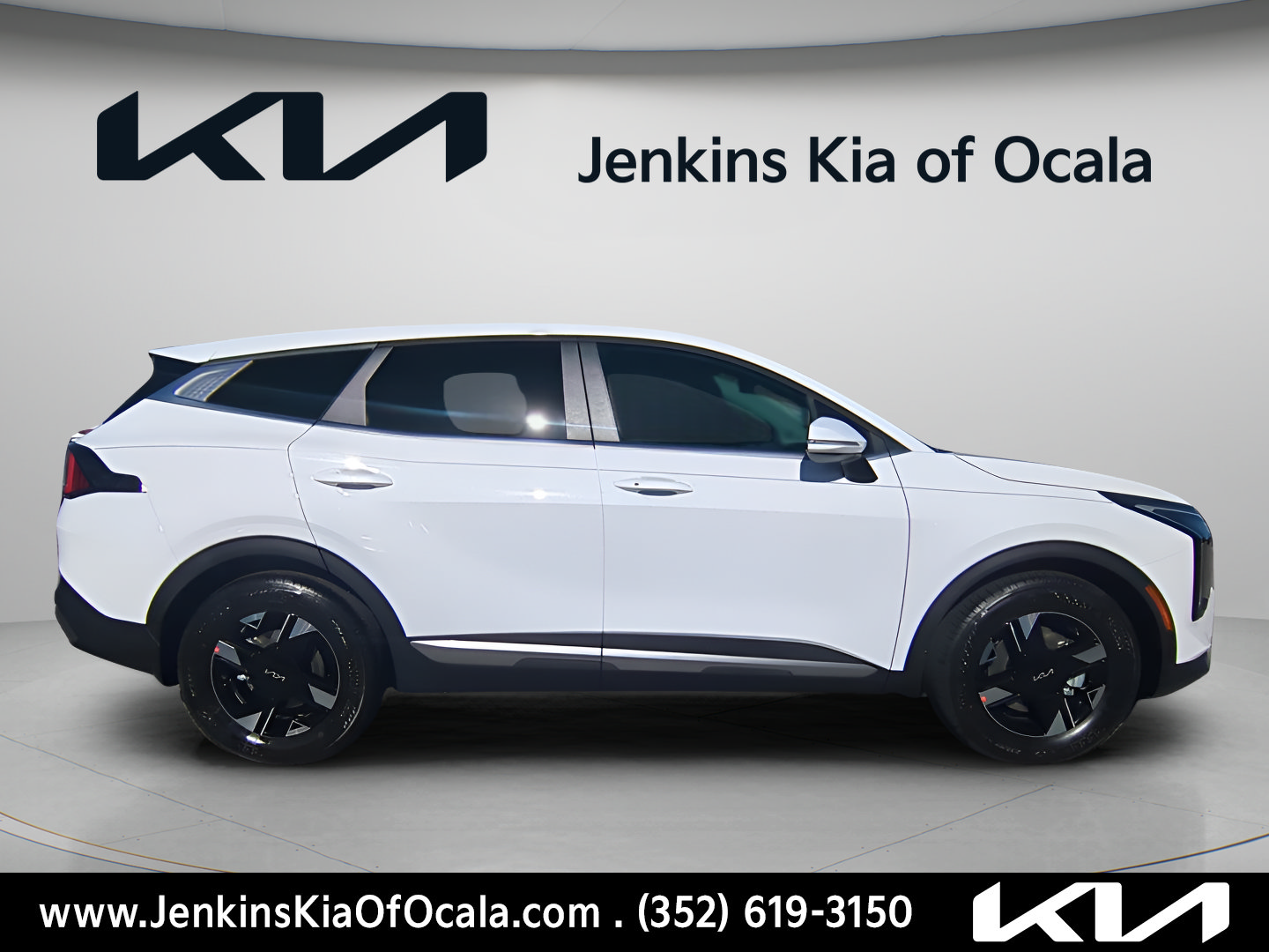 New 2026 Kia Sportage LX w/ LX Convenience Package FWD image 2