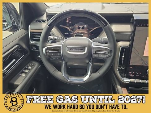 New 2026 GMC Yukon Denali w/ Denali Reserve Package AWD/4WD image 12