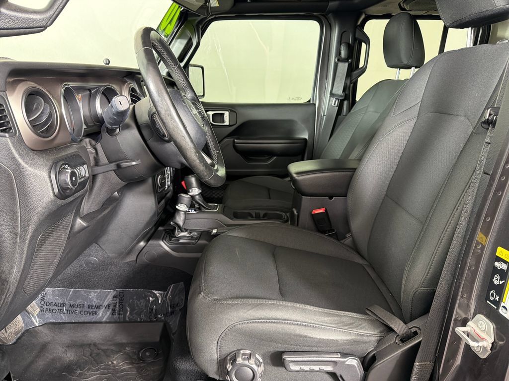 Used 2020 Jeep Wrangler Unlimited Sport AWD/4WD image 17
