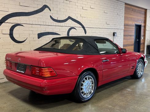 Used 1997 Mercedes-Benz SL 320 image 9
