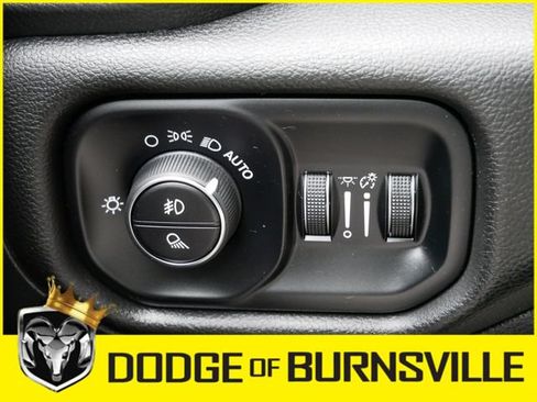 Used 2025 RAM 1500 Big Horn AWD/4WD image 25