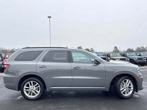 Used 2024 Dodge Durango R/T image 2