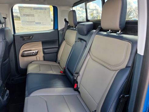 New 2026 Ford Maverick Lariat AWD/4WD image 25
