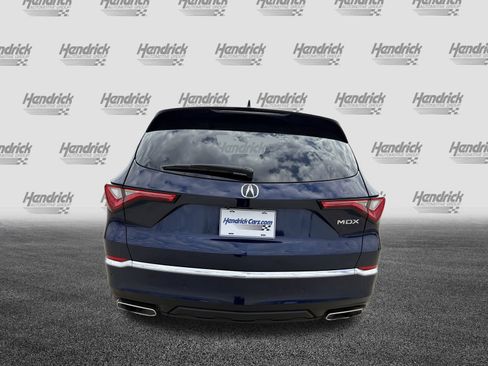Certified 2023 Acura MDX FWD w/ Technology Package image 9