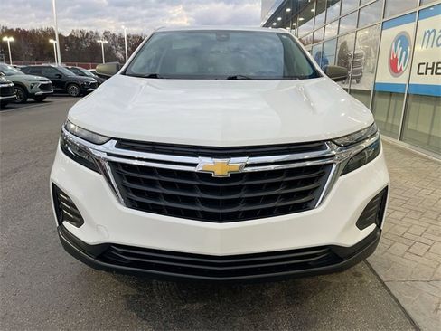 Certified 2022 Chevrolet Equinox LS w/ LS Convenience Package image 29