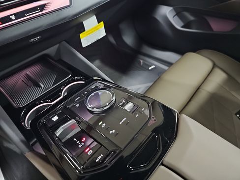 New 2027 BMW 530i xDrive AWD/4WD image 27