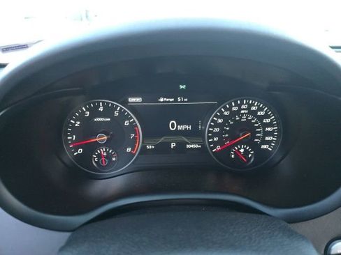 Used 2019 Kia Stinger GT2 image 8