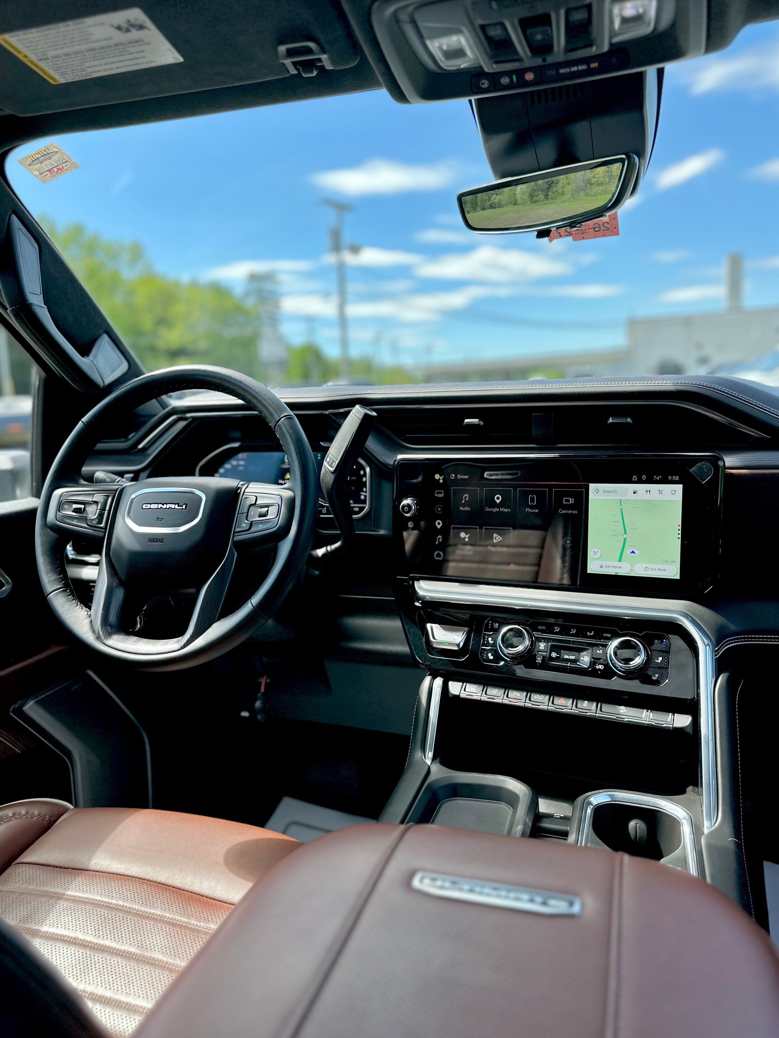 Used 2025 GMC Sierra 2500 Denali Ultimate AWD/4WD image 17
