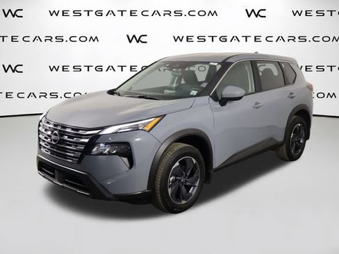 Used 2026 Nissan Rogue SV FWD image 1